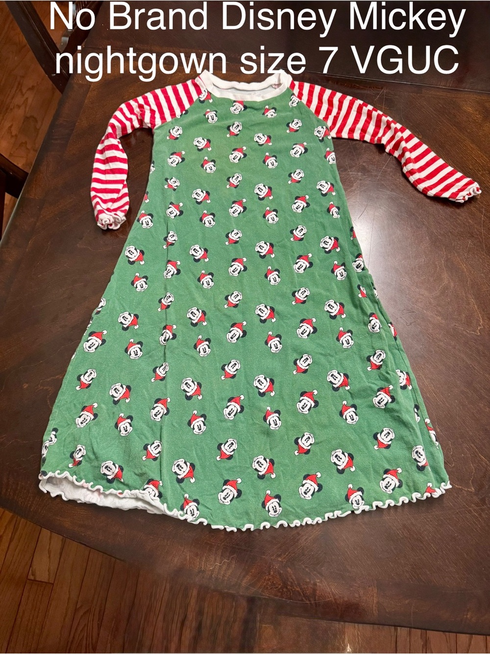 Disney Mickey Mouse Green & Red Kids Nightgown - Size 7